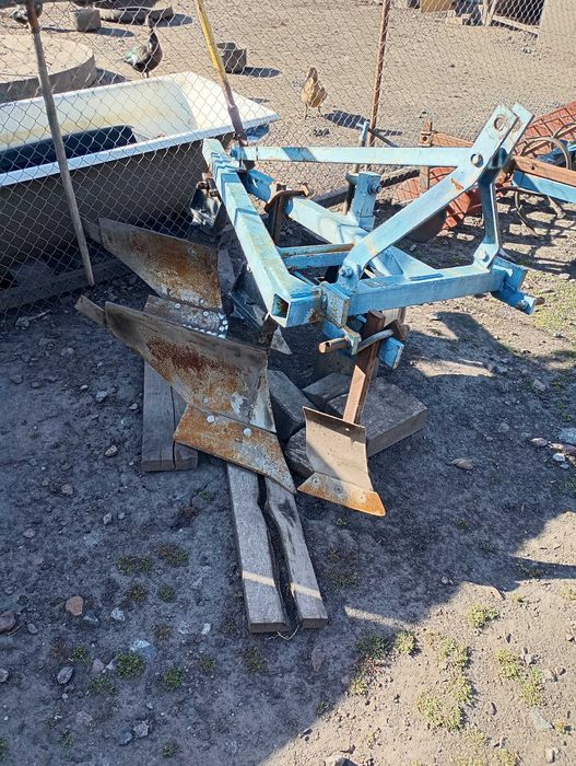 Міні трактор зубр 244+фреза+плуг