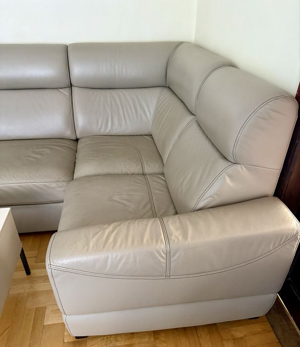 Narożnik z fotelem, funkcja spania. Skórzany.