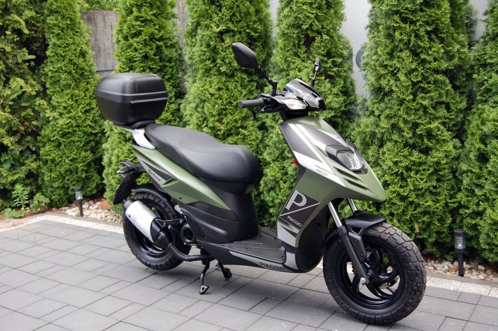 Piaggio Typhoon Piaggio Typhoon 50 motorower kufer bez prawka TOP transport