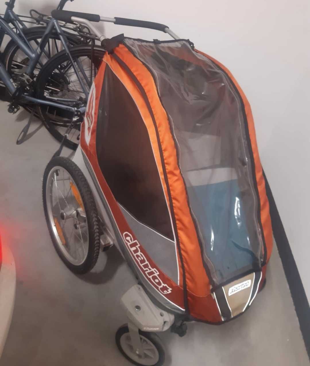 Wózek Gondola Thule rowerowy i spacer
