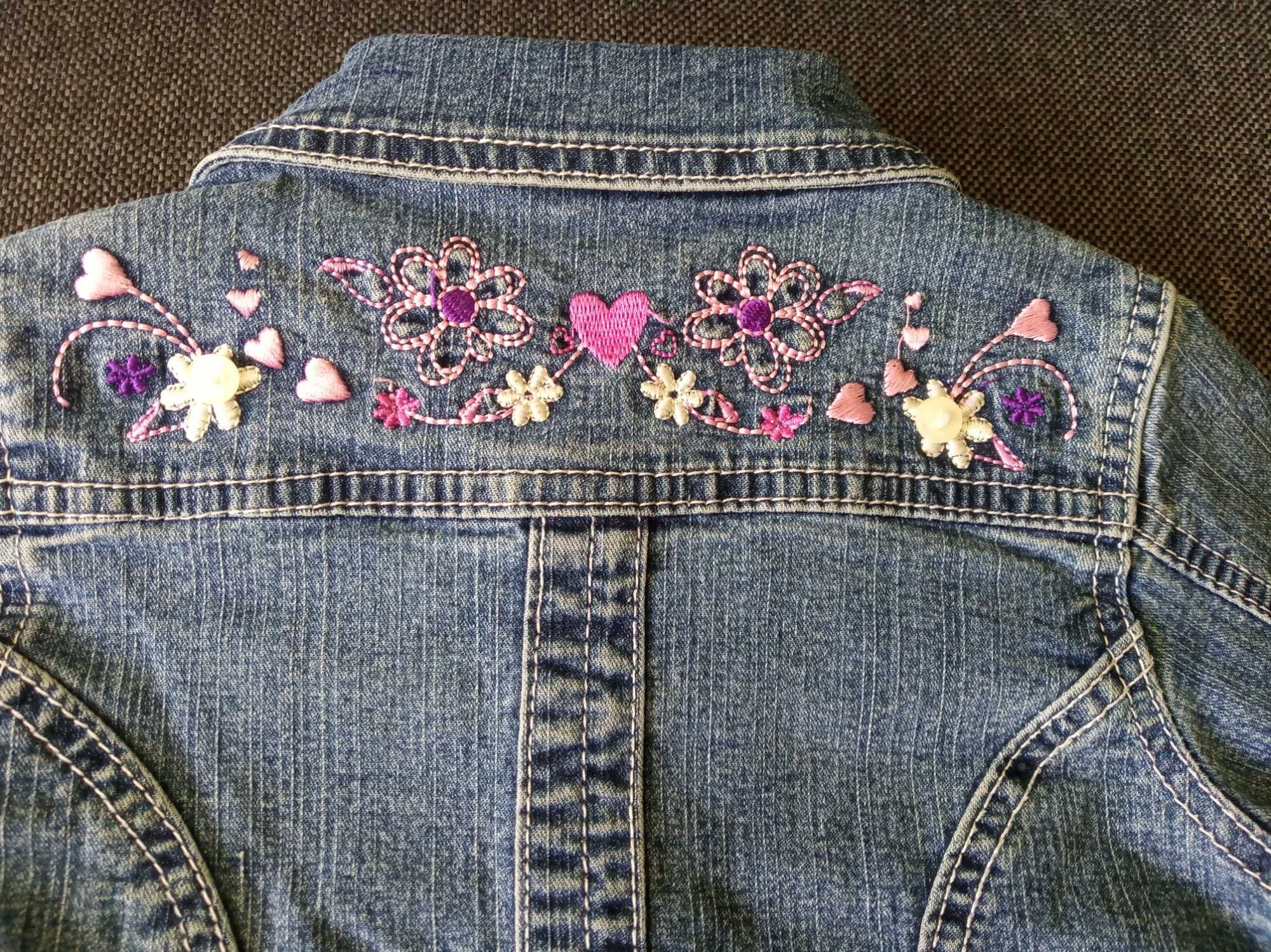 Kurtka jeansowa z haftem aplikacją rozm. 104