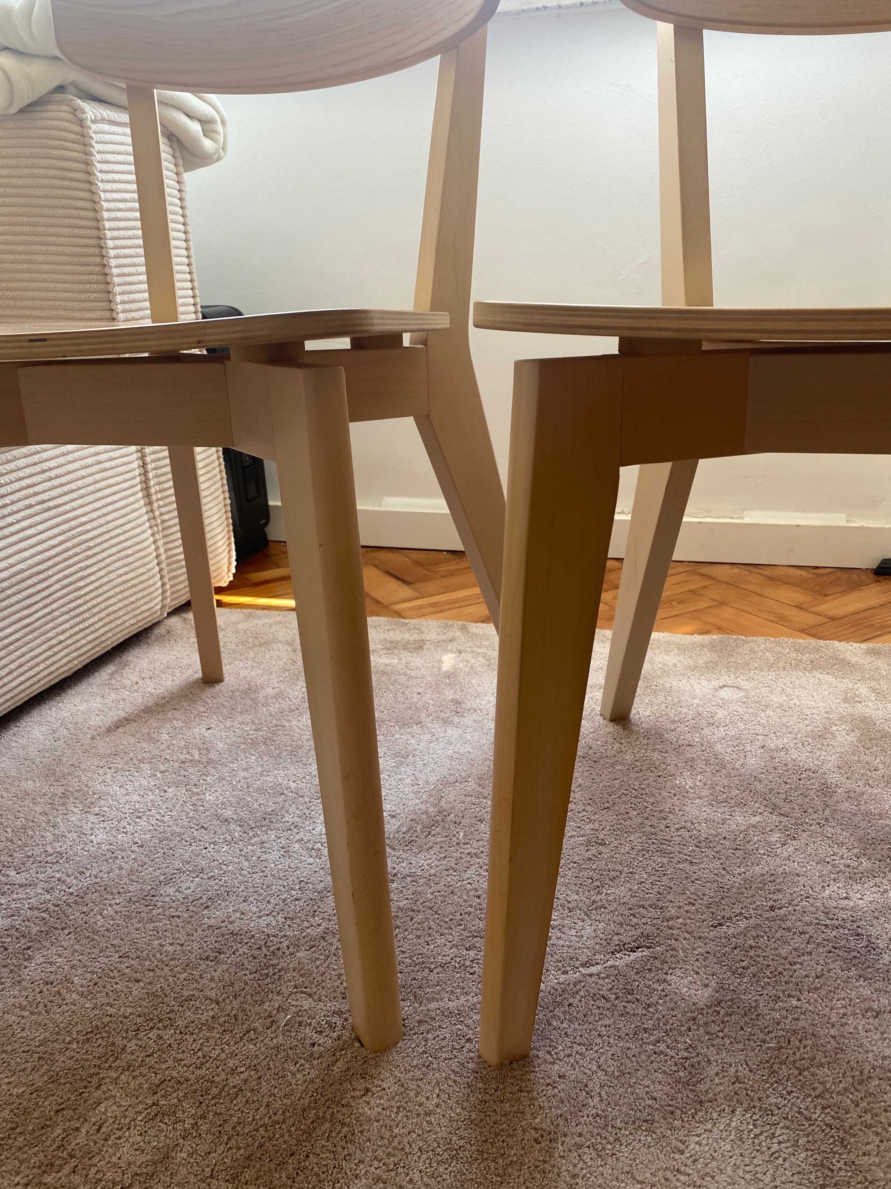 Cadeiras IKEA Lisabo (2 por 1)