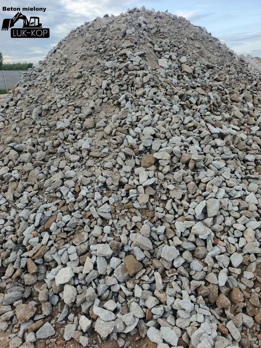 Gruz mielony betonowy/ceglany/kruszywo drogowe/bazalt, granit 0/31,5