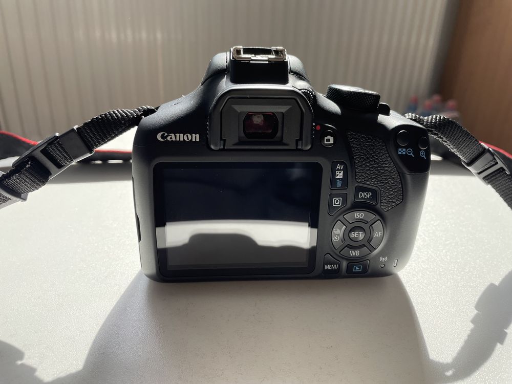 Canon EOS 1300D BODY jak nowy