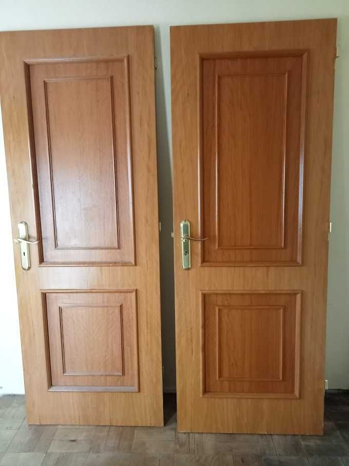 Portas interior madeira 2mx74,5 e 2mx65