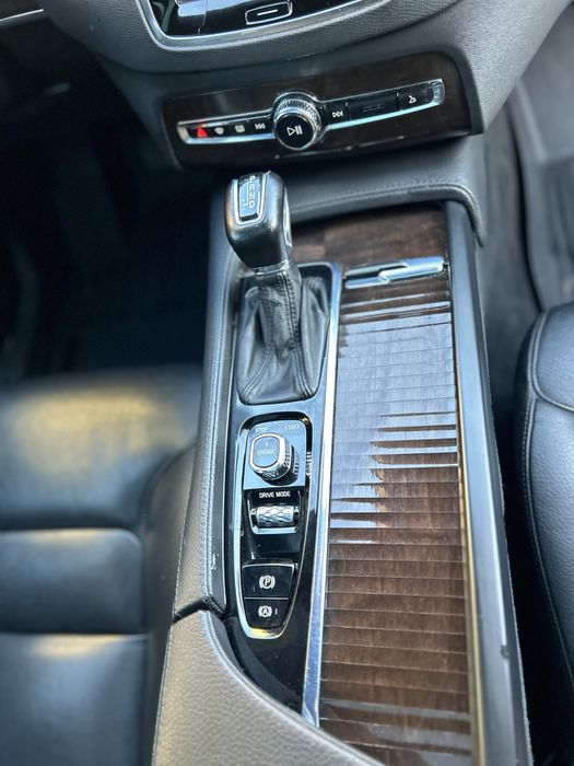 Volvo Xc90 Т6 AWD