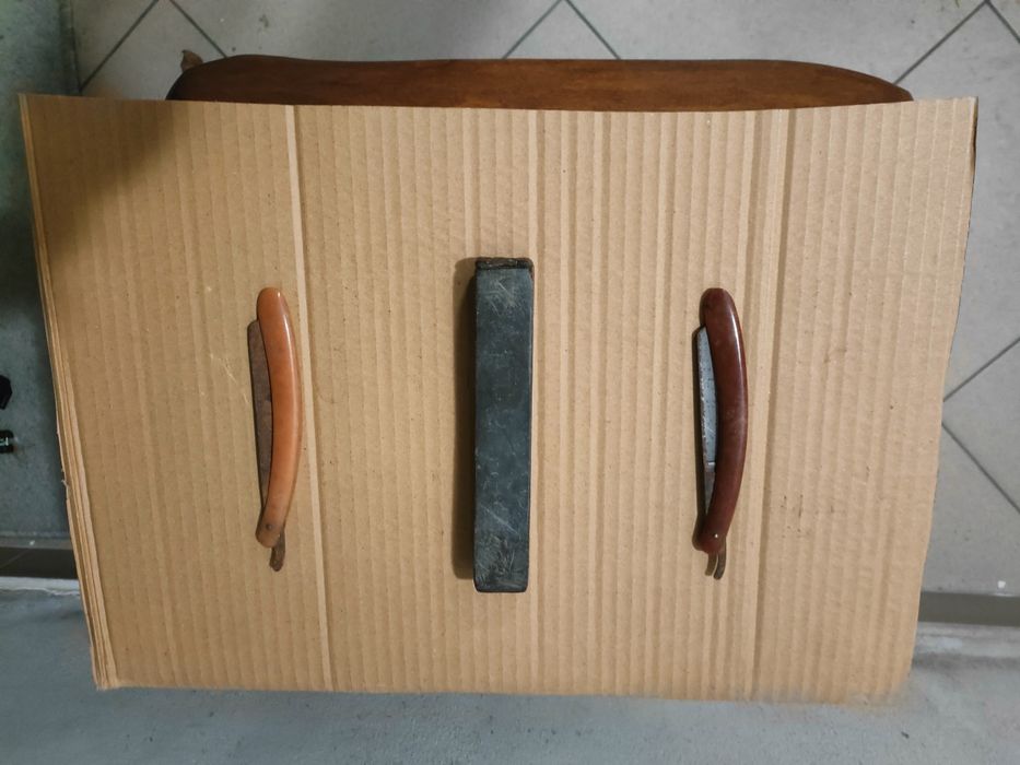 Brzytwa +Ostrzałka Kolekcjonerskie