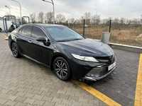 Авто машина Toyota Camry Premium 2018