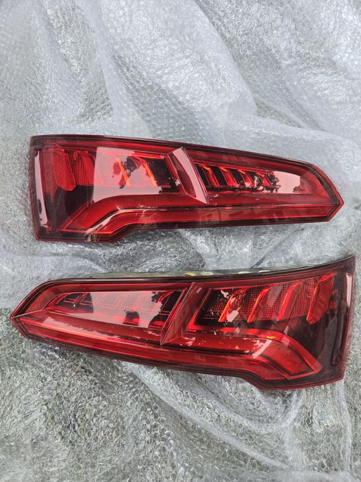 Ауді q5 задні фари usa