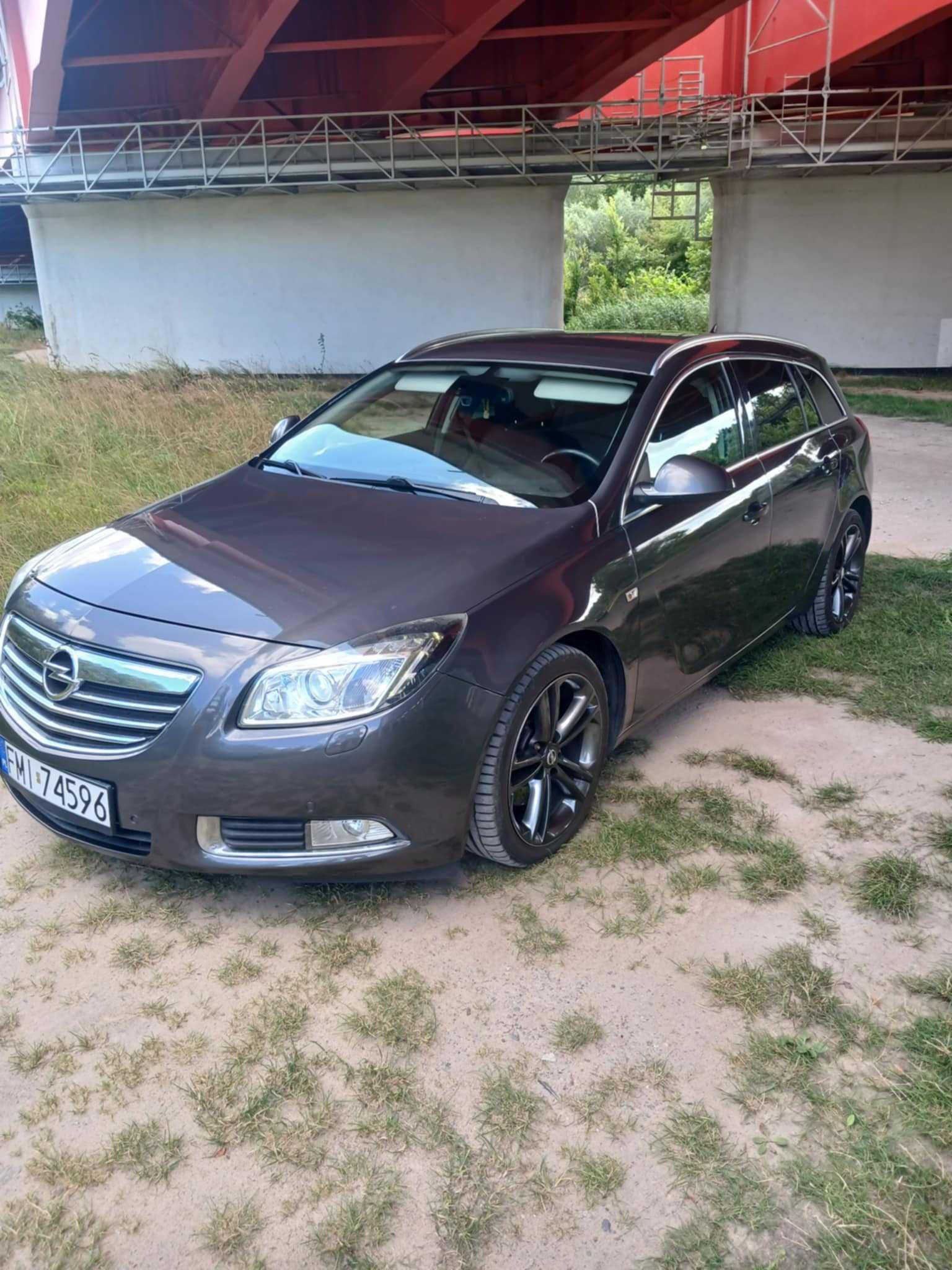 Sprzedam Opla Insignię 2.0 СDTI 278000km Automat