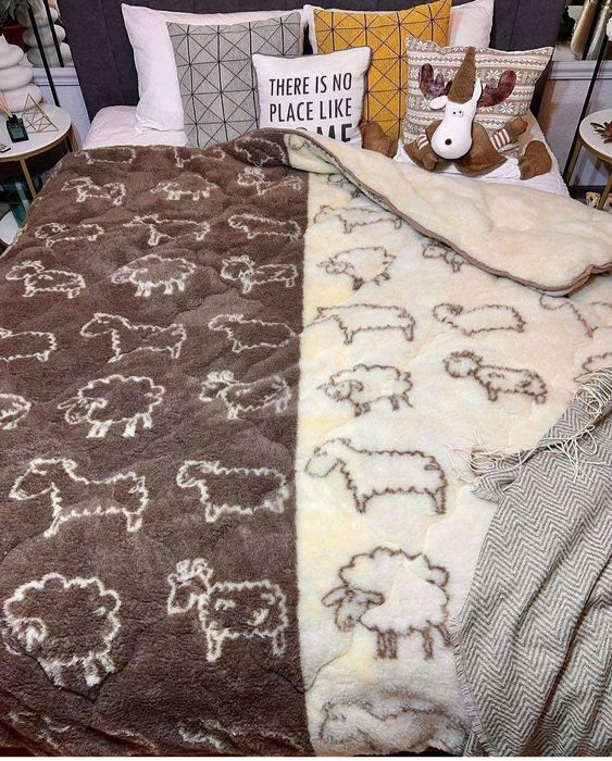 Ковдра хутряна.Пледи з овчини.Одеяло меховое.Одіяло верблюжі