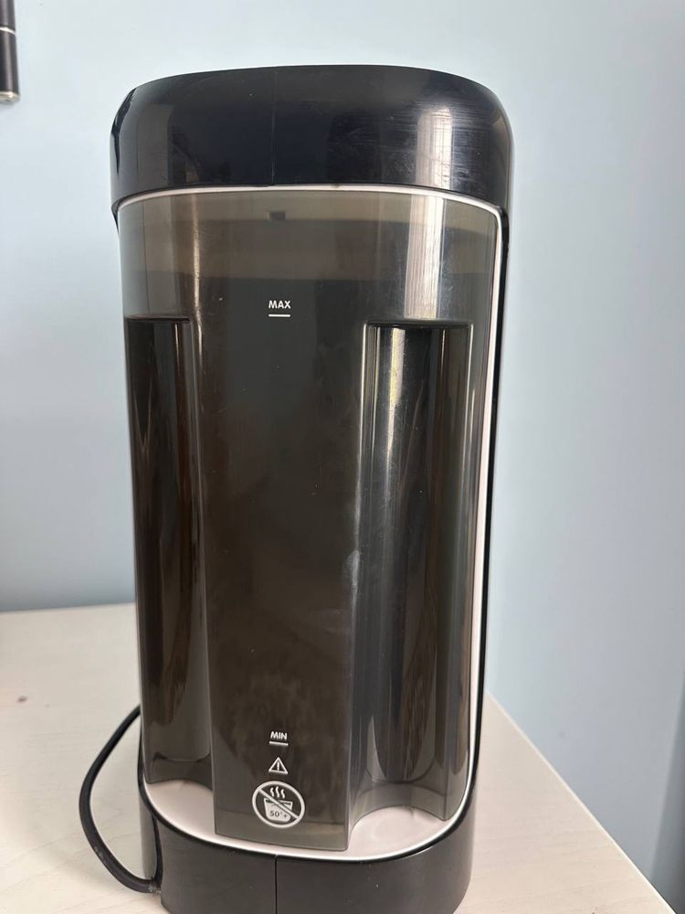 Продається Babybrezza для приготування дитячої суміші