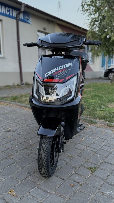 Електро скутер на літій залізо фусфатних акб Corso Condor