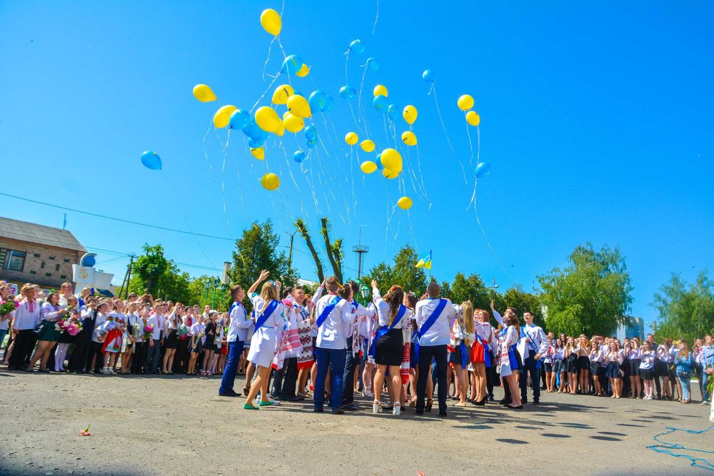 Фото та відеозйомка в школах / садочках.
