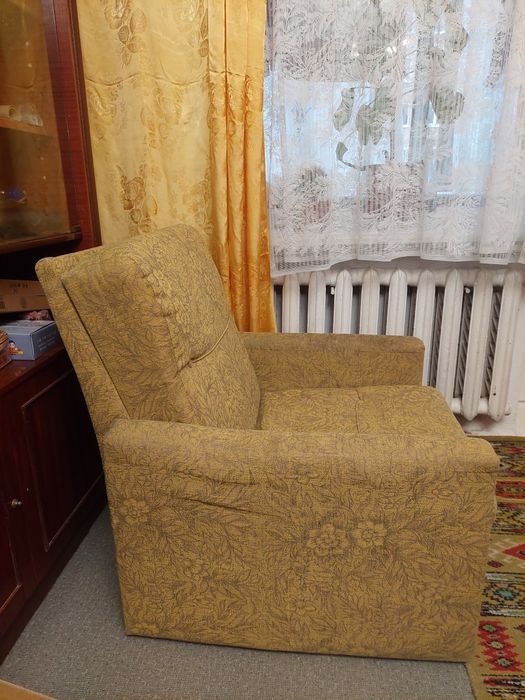 Розкладне КРІСЛО Терміново ! Диван/ліжко