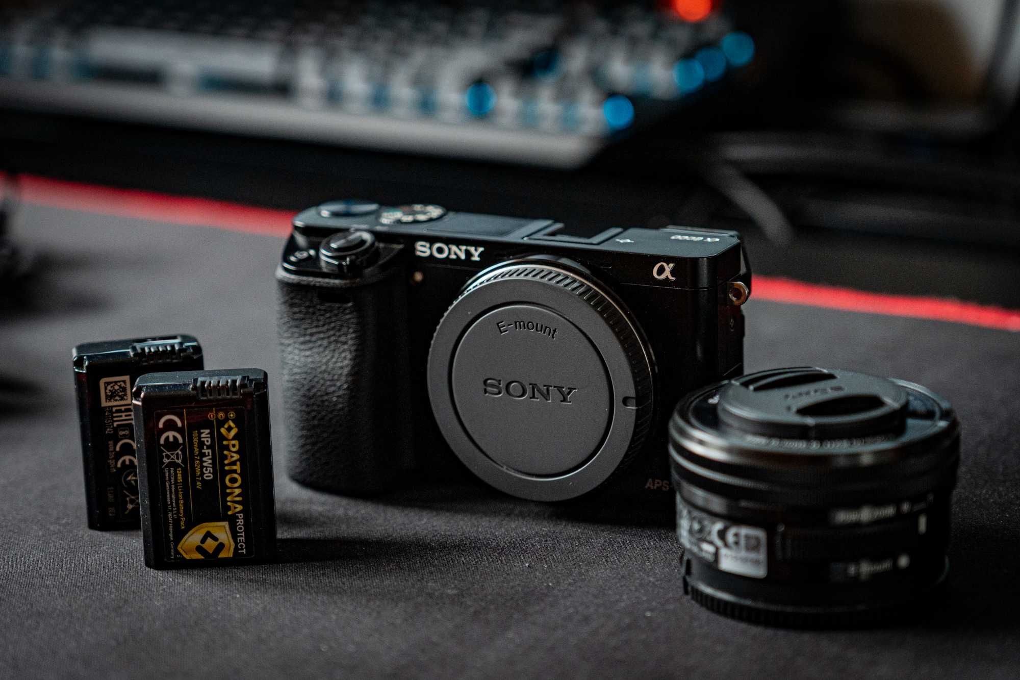 Aparat Sony a6000 + Obiektyw Sony E PZ 16-50mm F3.5-5.6 OSS