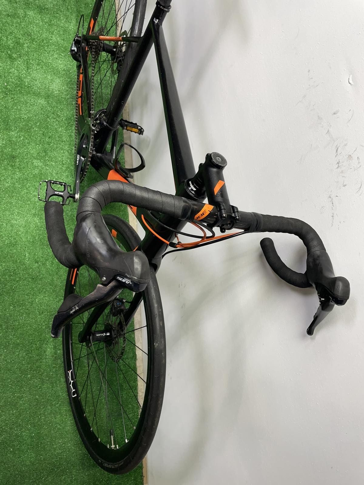 Велосипед шосейний Cube Attain Pro HPA 28"