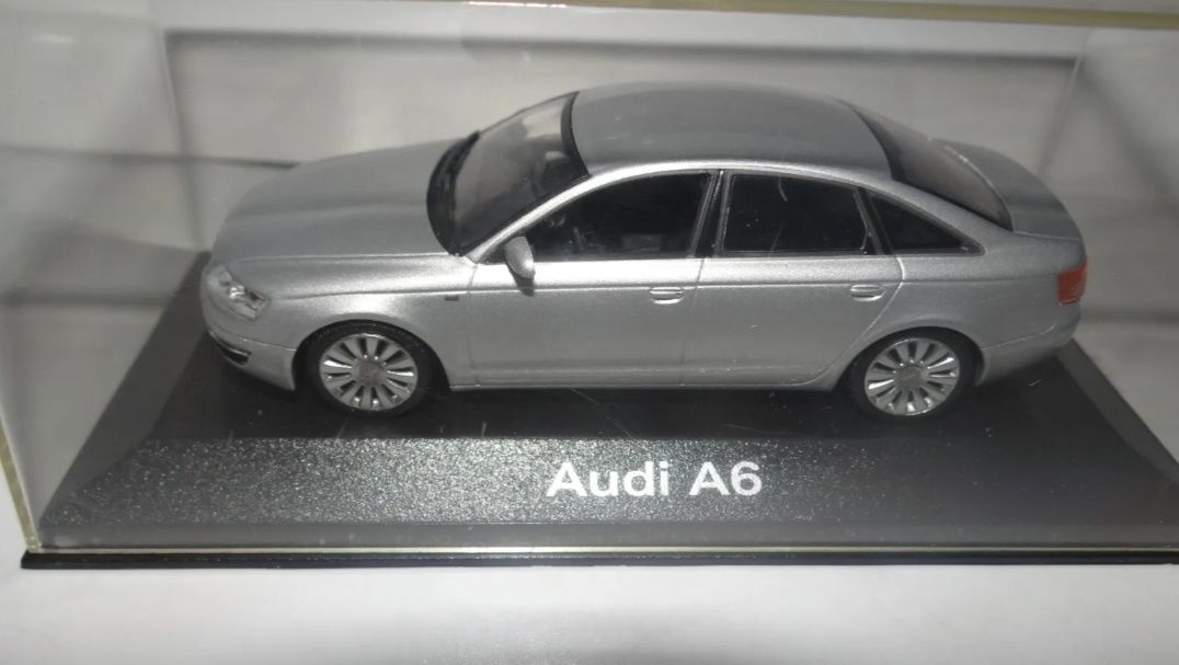 Model samochodu Audi A6 C6 1:43 minichamps