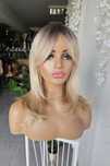 Peruka blond 3D z odrostem Natasza naturalna fryzura na codzień