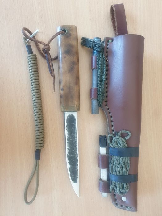 Продам нож якутский ручной работы