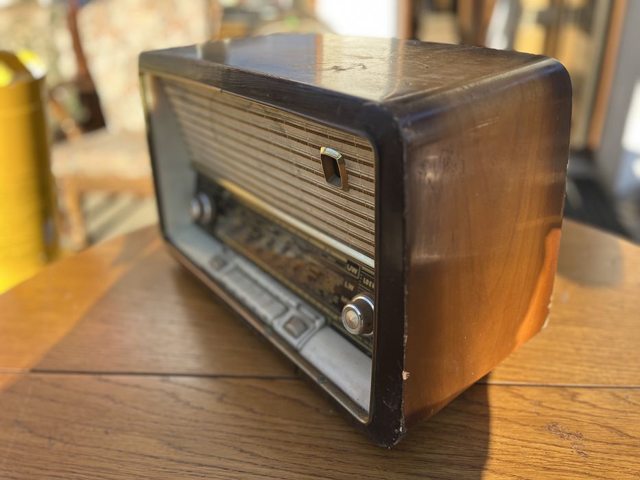 Stare radio lampowe Loewe Opta