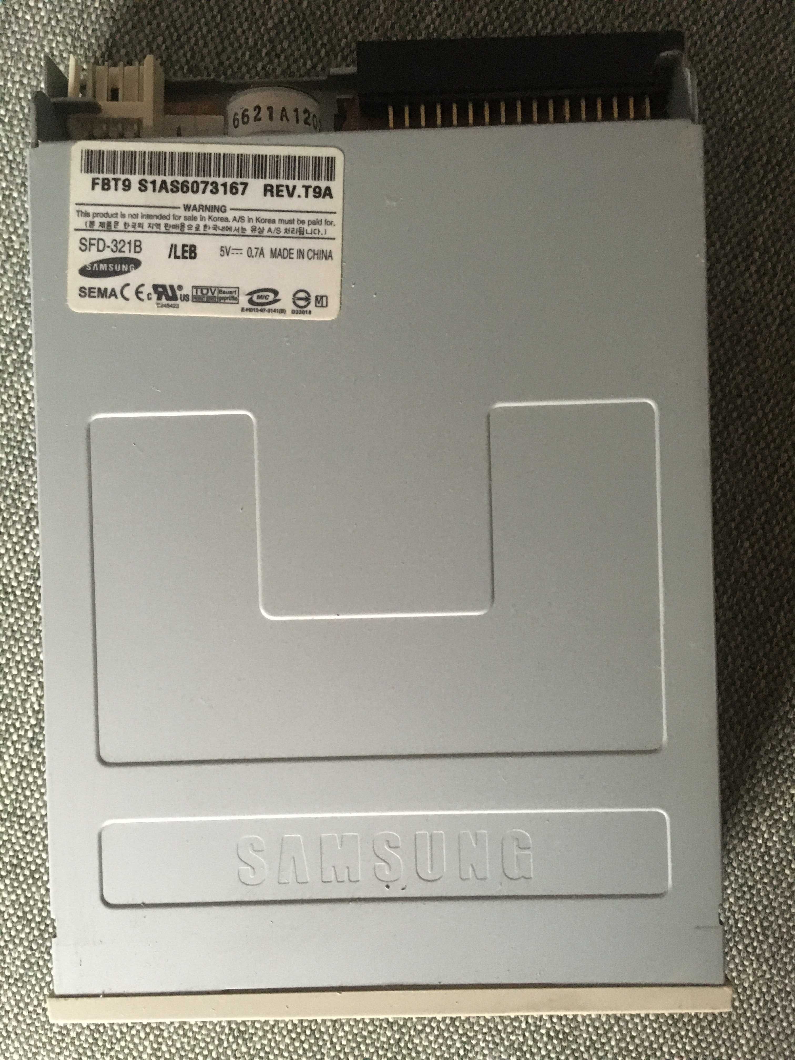 Продам Floppy Drive Samsung SFD-321B