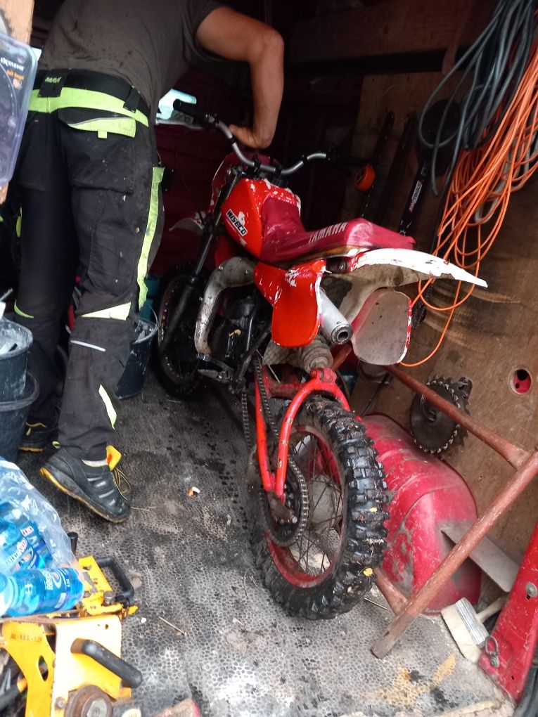 Cross  YAMAHA 80 Cm³ 2sztuki odpalają i jeżdżą