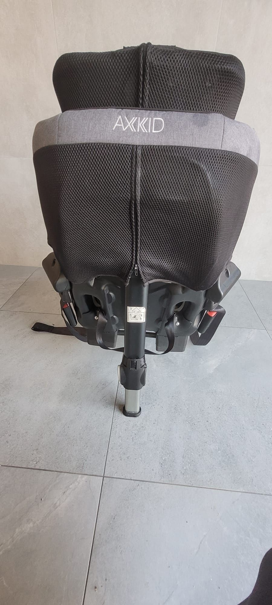 Fotelik samochodowy Axkid Minikid 2.0 grey