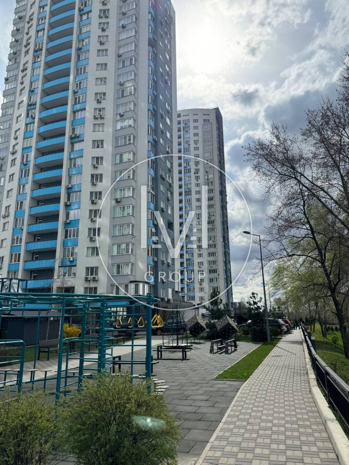 Продаж супервидової квартири S=172 м.кв.  ЖК 'ObolonSKY