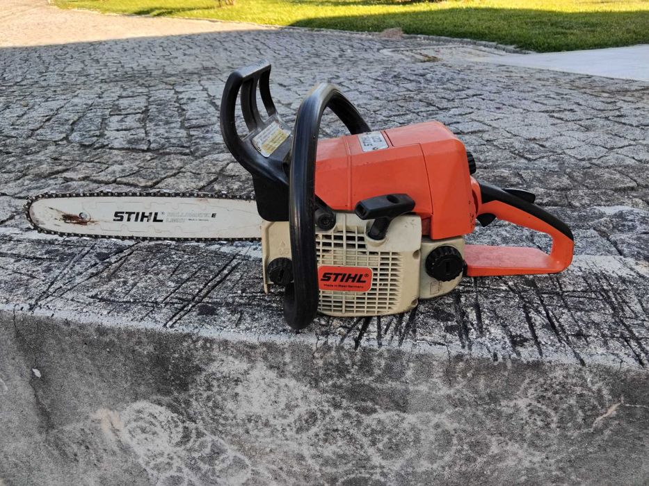 Motoserra da marca  Stihl