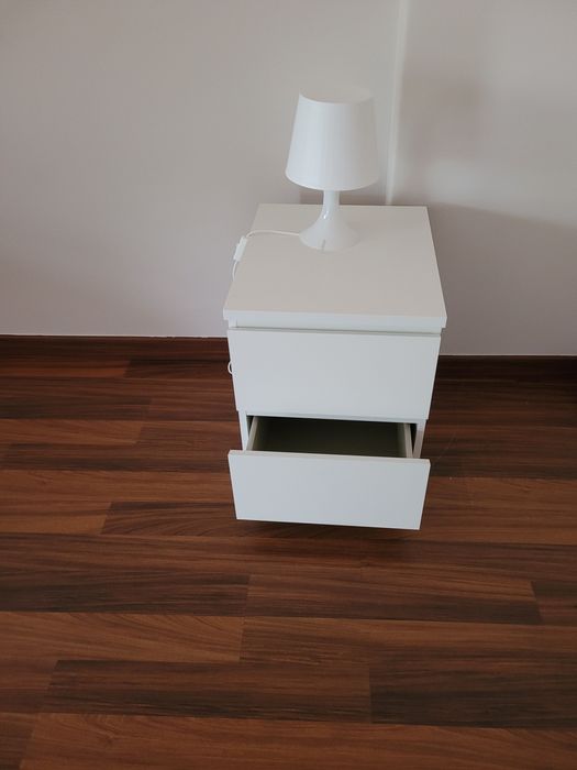 Mesas de cabeceira de 2 gavetas (Novo a estrear) - tenho 4 iguais