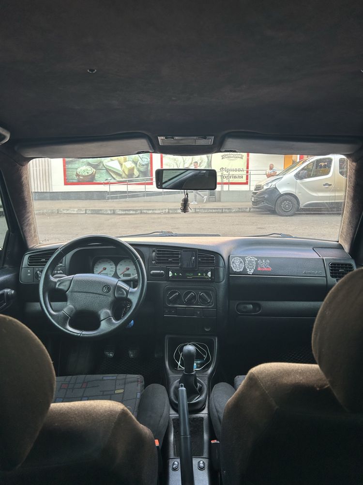 Volkswagen Golf 1995 III покоління/Тур 1Н • 1.6 МТ (101 к.с.)