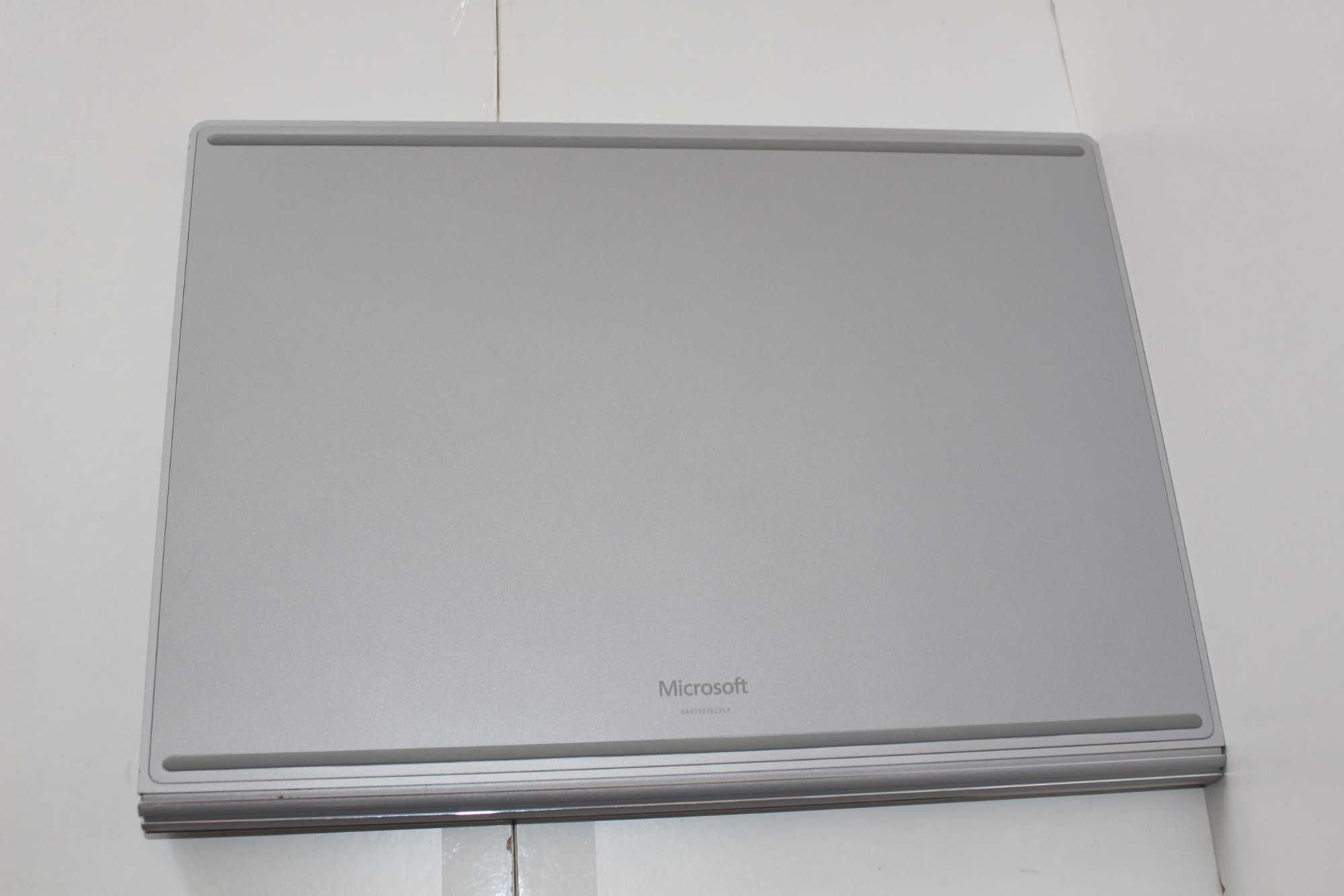 Microsoft Surface Book 2 15" i7-8650U/16GB/256GB SSD/NVIDIA GTX