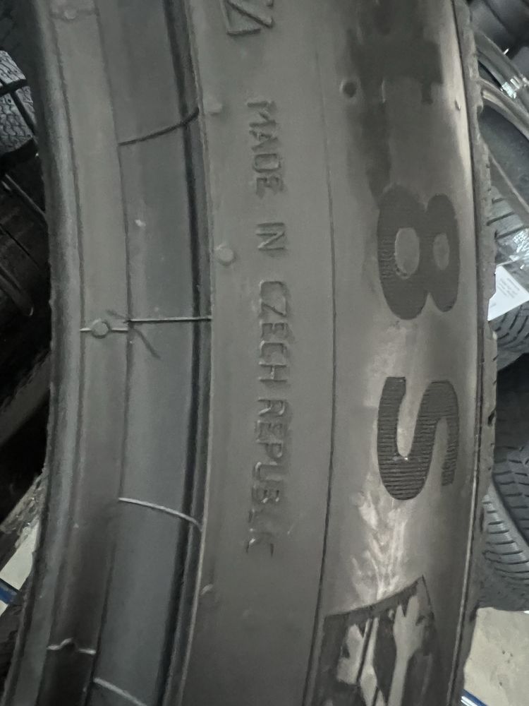 315/35/22+275/40/22 R22 Continental WinterContact 8S 4шт нові зима