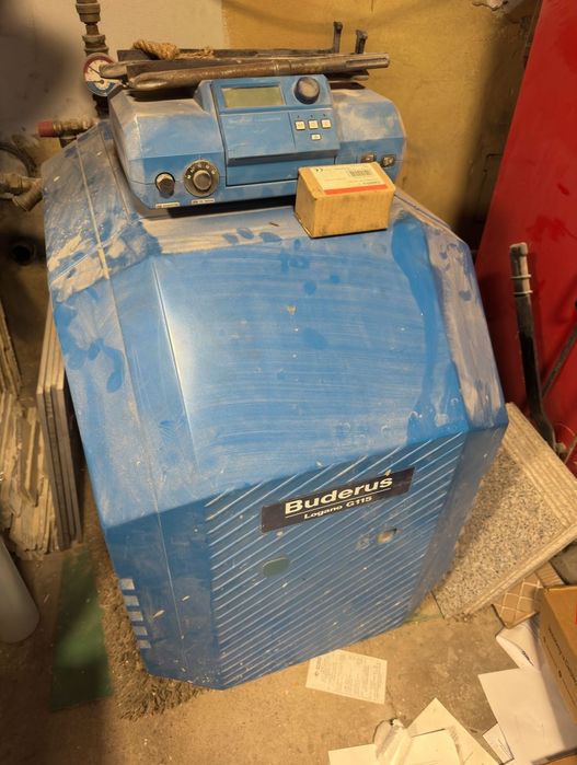 Kociol olejowy Buderus Logano G115