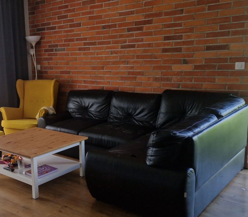 Oddam narożnik z funkcją spania