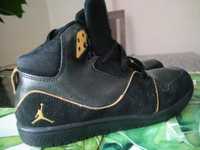 Nike Jordan r. 35