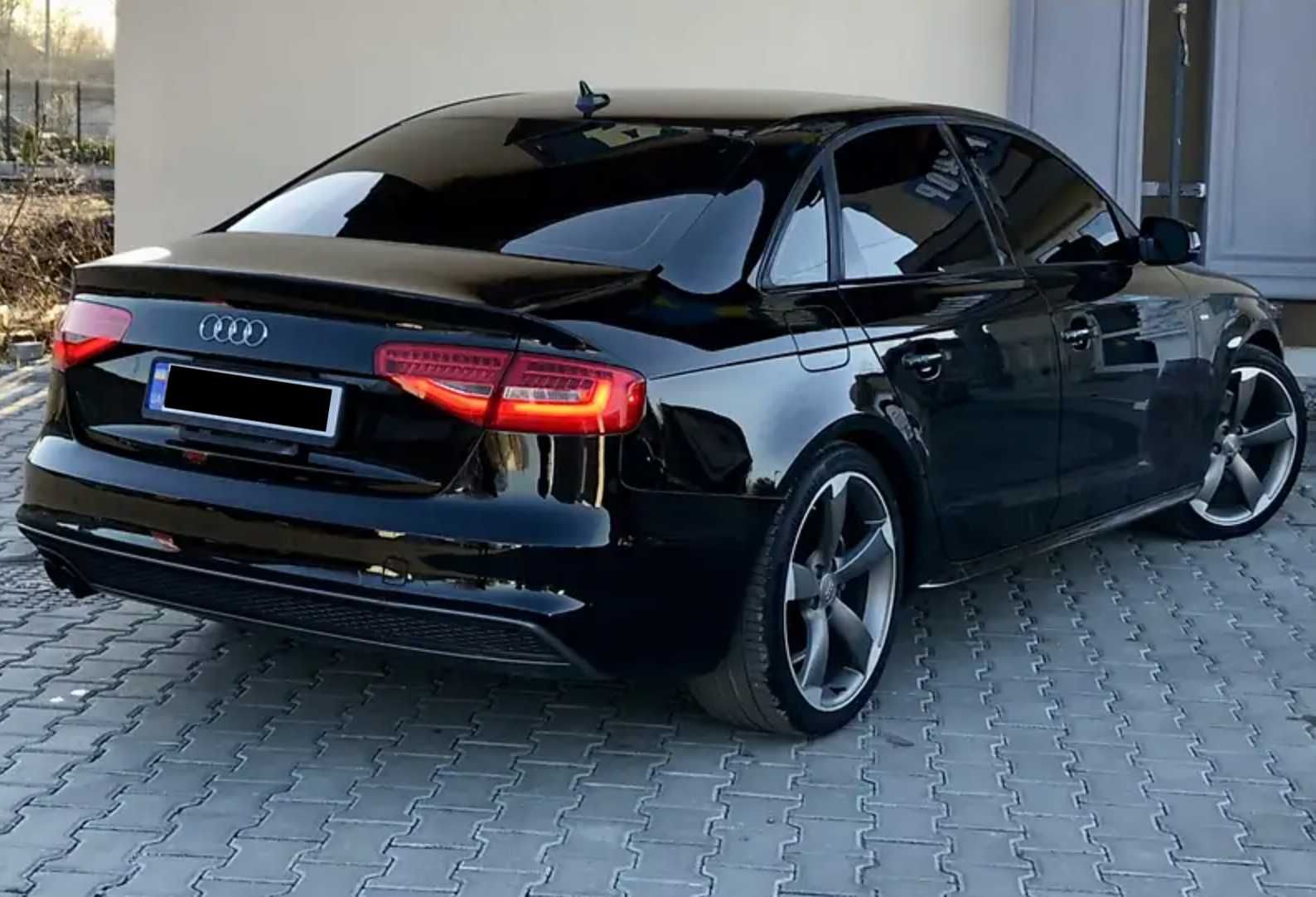 Audi a4 S-line 2015