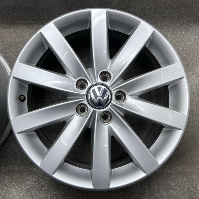 Диски R17 5 112 et54 J7 Оригінал VW golf 5 6 jetta sharan титани