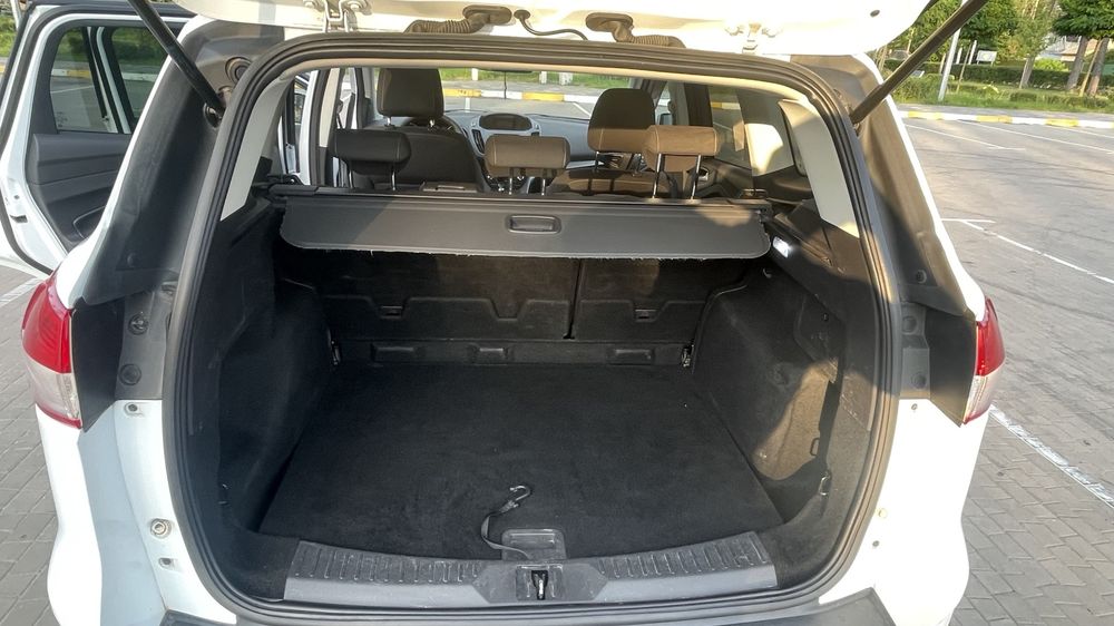 Продаж Fоrd kuga 2013 рік