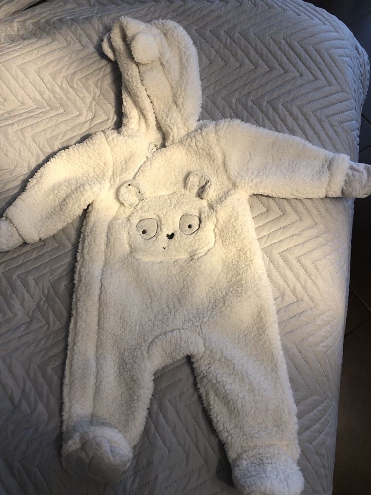Pijama / babygrow