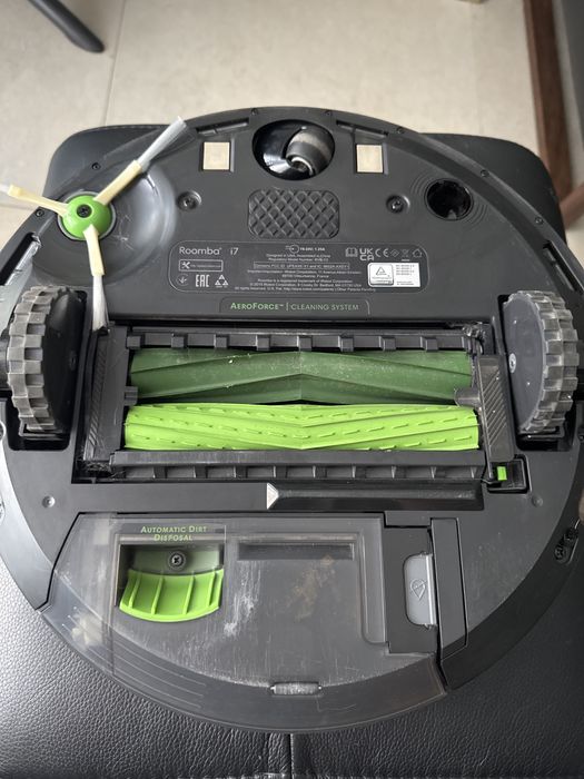 iRobot Roomba i7+ stan idealny + akcesoria