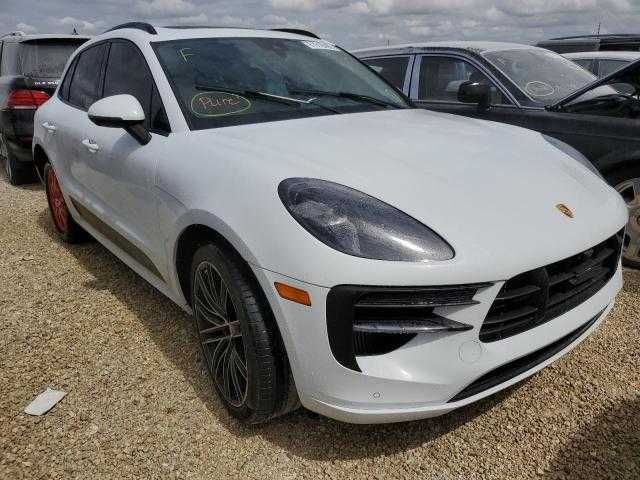 Автомобіль Porsche Macan GTS 2021 року