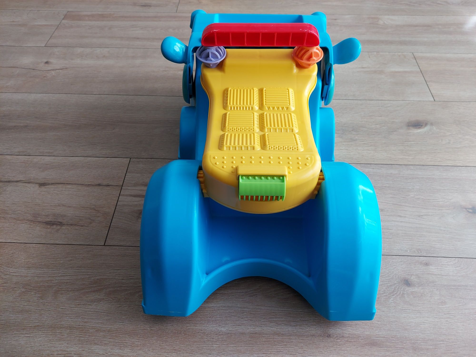 Hipcio jeździk pchacz Fisher Price hipopotam