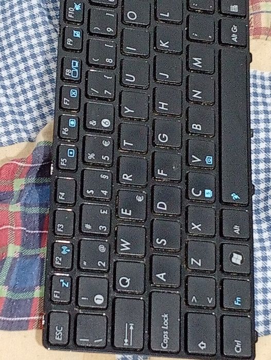 ASUS Laptop Keyboard to Function64550916693634121