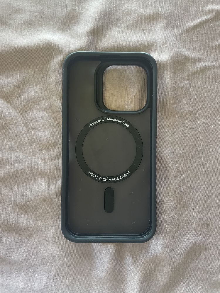 Esr Iphone magnetyczny case + car holder