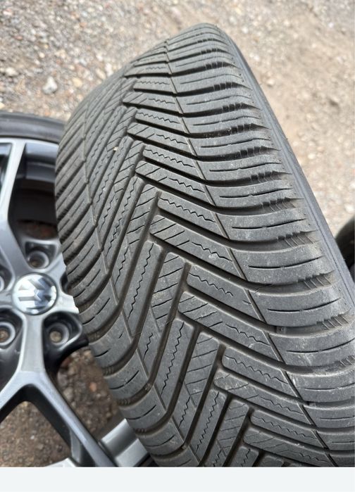 Зимня резина, шини R17