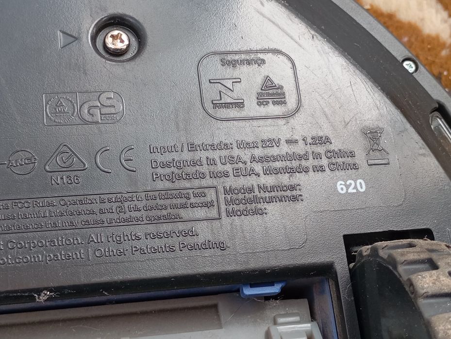 Робот-пилосос iRobot Roomba 620
iRobot Roomba 620
Робот пилосмок iRobo