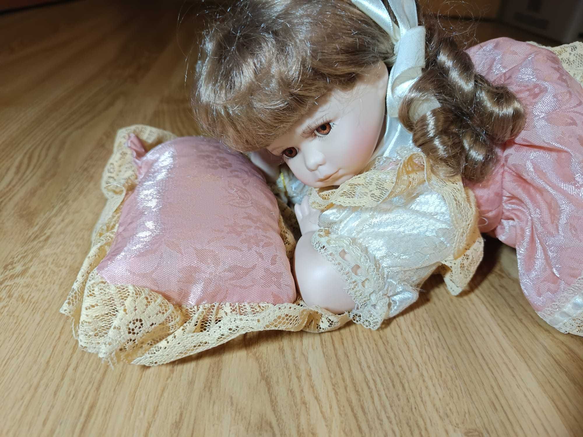 Boneca de Porcelana - The Leonardo Collection