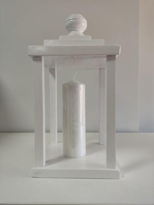 Lampiony, kapliczki drewniane:)